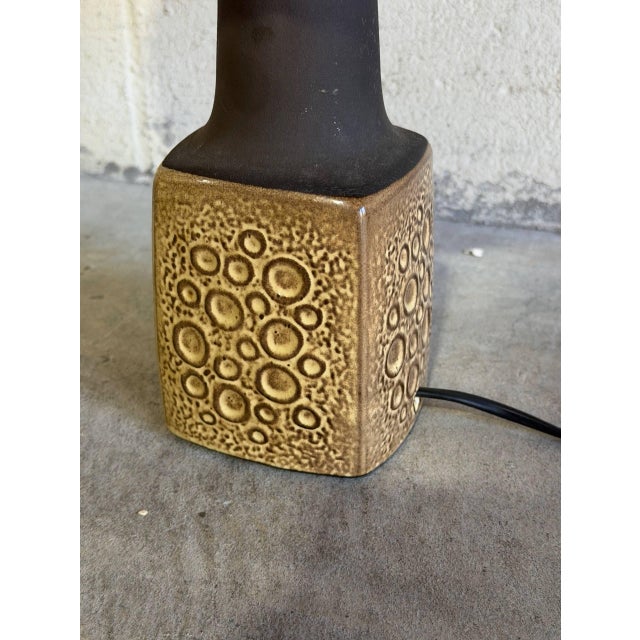 Mid 20th Century Mid-Century Modern Brown Ceramic Table Lamp For Sale - Image 4 of 11
