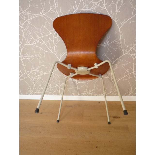 1960s Mod. 3107 Chair by Arne Jacobsen for Fritz Hansen, 1967 For Sale - Image 5 of 8
