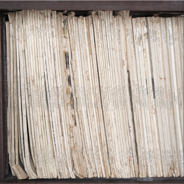 The Magazine Antiques + Art & Antiques - 465 Issues, 20th Century For Sale - Image 4 of 6