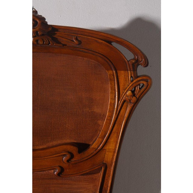 Brown Italian Art Deco Wall-Mounted Bedside Tables with Floral Inlays, 1930, Set of 2 For Sale - Image 8 of 11