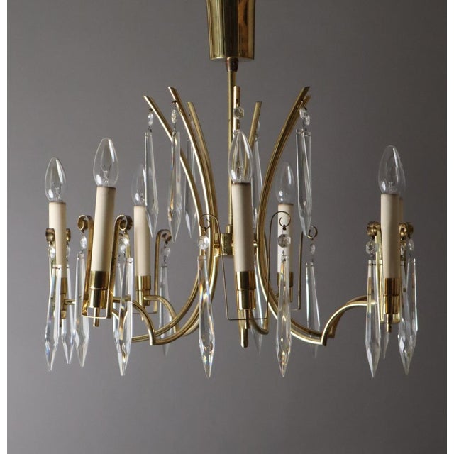 Crystal Brass Chandelier from Vereinigte Werkstätten, 1960s For Sale - Image 16 of 16