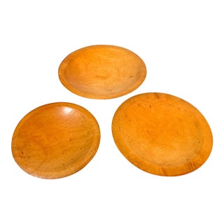 1940s Set of Three Hand Turned Maple Wood Plates Paul McCobb Russel Wright Era For Sale