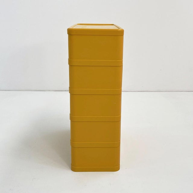 Red Model 4964 Chest of Drawers by Olaf von Bohr for Kartell, 1970s For Sale - Image 3 of 13