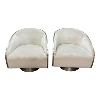Contemporary Bernhardt Miles Hollywood Regency Style Faux Alligator Ivory Velvet Upholstered Swivel Chairs - Pair For Sale