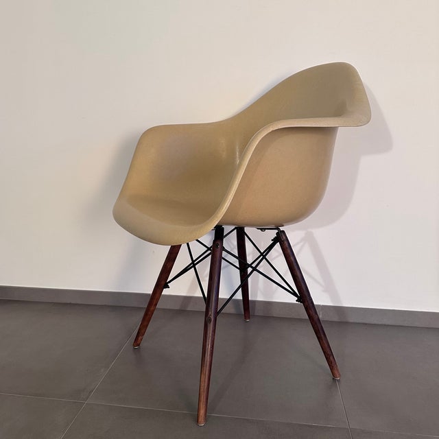 Lounge Chair by Charles and Ray Eames for Hermann Miller, 1952 For Sale - Image 6 of 8