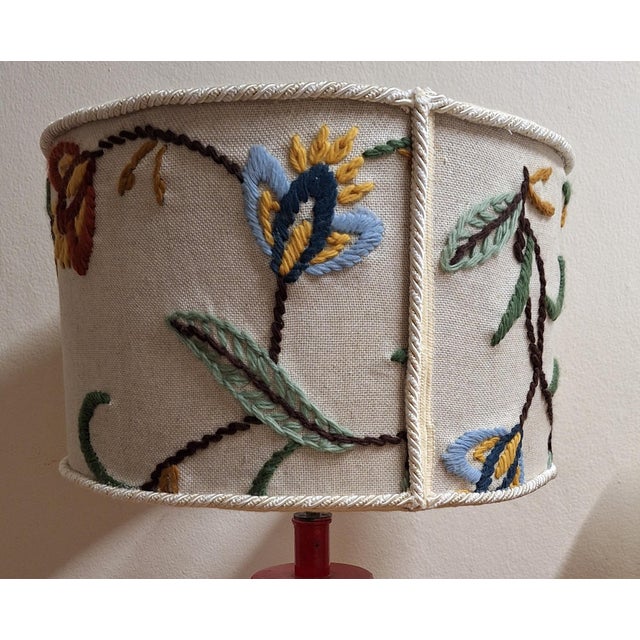 Large Vintage Japanese Table Lamp with Red Lacquered Spruce Wood Base and Handmade Wool Shade from Lamplove, 1950s For Sale - Image 10 of 11