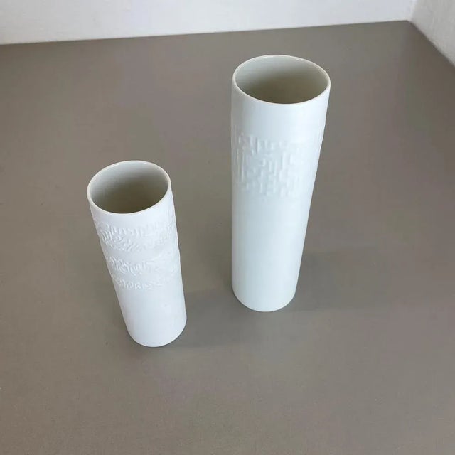 Abstract German Porcelain Vases by Cuno Fischer for Rosenthal, 1980s, Set of 2 For Sale - Image 11 of 15