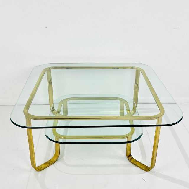 Late 20th Century Brass Flat Bar 2-Tier Coffee Table in the Style of Milo Baughman For Sale - Image 5 of 12