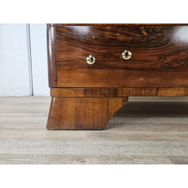 Art Deco Chest of Drawers in Walnut and Brass, 1940 For Sale - Image 17 of 18