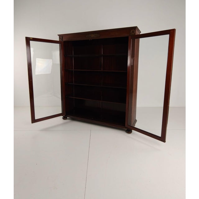 Mahogany Display Bookcase, 20th Century For Sale - Image 3 of 16