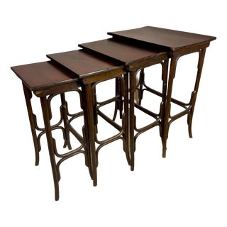 Art Nouveau No. 10 Nesting Tables by Michael Thonet for Thonet, 1900s, Set of 4 For Sale
