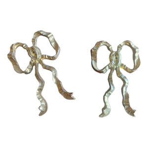 Pair of 1980s Small Brass Bows by Chelsea House Inc.