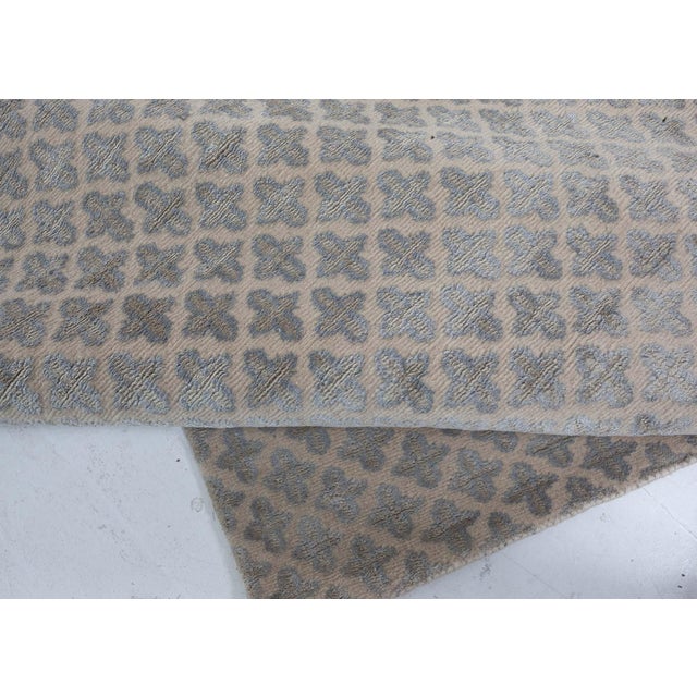 Traditional Inspired Rug by Doris Leslie Blau For Sale In New York - Image 6 of 8