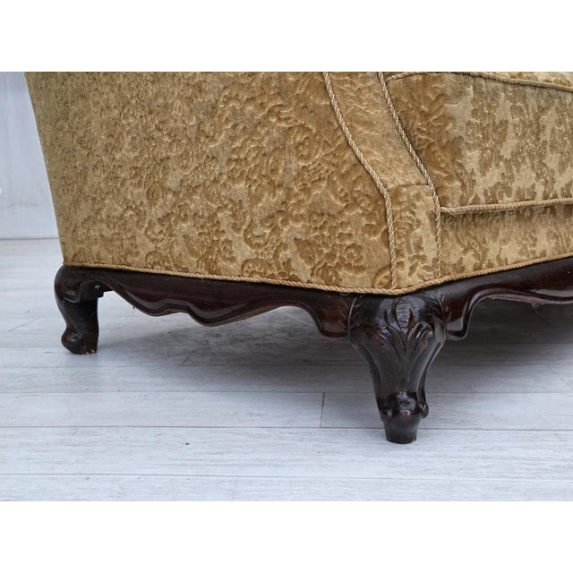 1950s Danish 3-Seater Sofa in Velour and Carved Oak, 1950s For Sale - Image 5 of 18