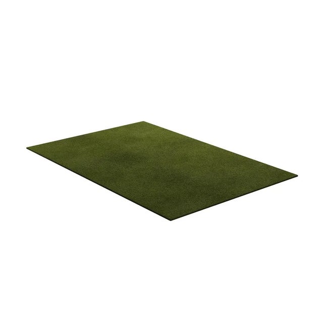 Tapis Rectangular Avocado #016 is a modern rug with a regular shape. Our essential rugs are available in different shapes...