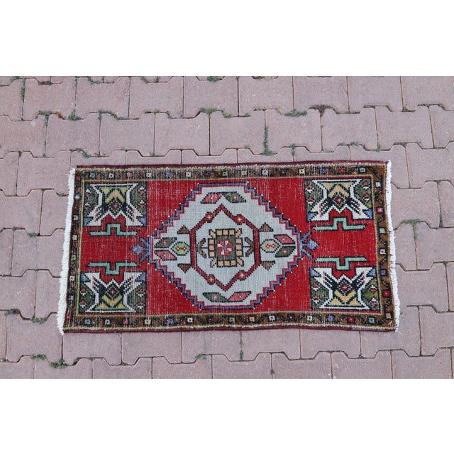 1960s Turkish Traditional Geometric Rug For Sale - Image 4 of 13