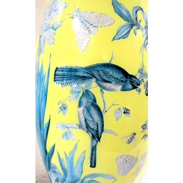 1970s Pair of English Mid-Century Palm Beach Reverse Decoupage Botanical Table Lamps For Sale - Image 9 of 12