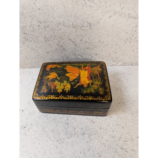 Palekh Russian Lacquer Box “Gvidon” – Signed Kornilova, 1992, With Certificate For Sale - Image 4 of 10