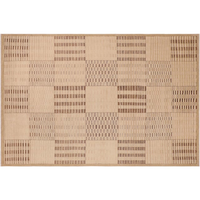 Boho Chic Gabbeh Beige/Brown Wool Rug - 10'1'' X 13'7'' For Sale - Image 9 of 10
