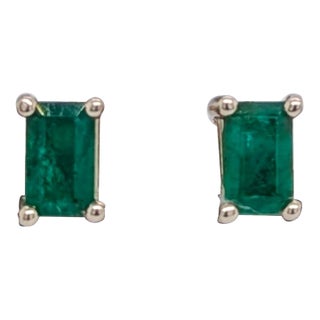 Delicate 5x3mm Zambian Emerald Solitaire Studs in 14k Solid Gold - Emerald Cut For Sale