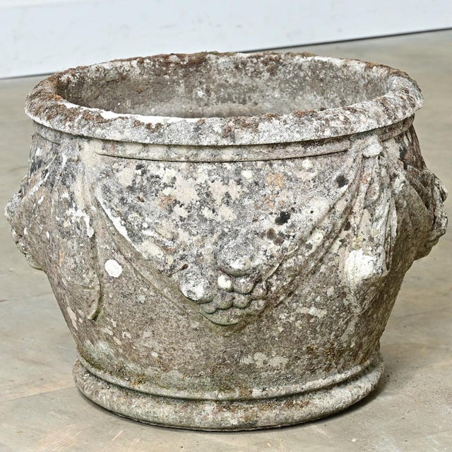 English 19th Century Cast Stone Single Planter For Sale In Baton Rouge - Image 6 of 10