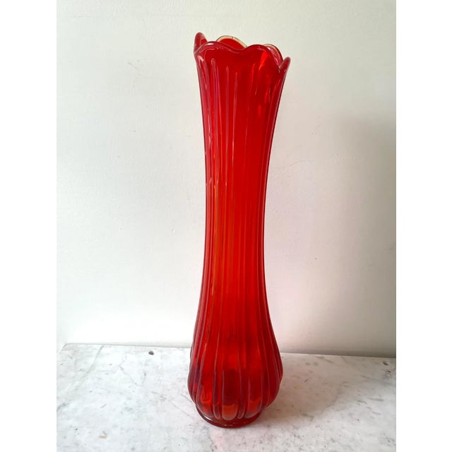 Mid 20th Century Mid 20th Century L. E. Smith MCM Viking Swung Glass Vase For Sale - Image 5 of 5