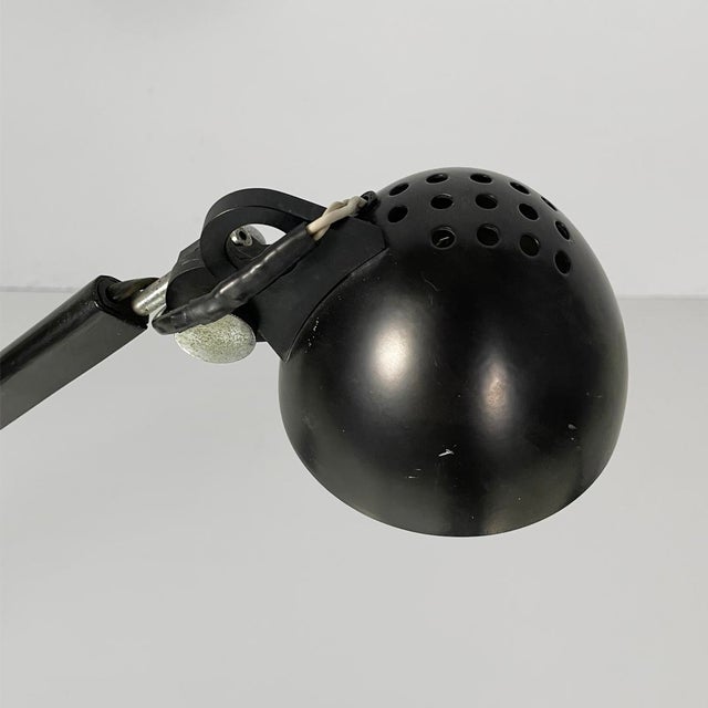 Metal Italian Modern Dobermann Table Lamps by Elio Martinelli for Martinelli Luce, 1970s , Set of 2 For Sale - Image 7 of 18