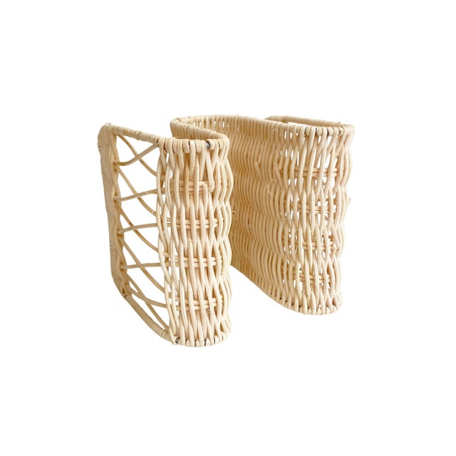 1990s Wavy Wicker Woven Napkin Holder For Sale - Image 4 of 4