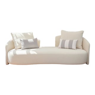 Serene Outdoor Arm Chair – Cream Bouclé All-Weather Lounge Seating For Sale