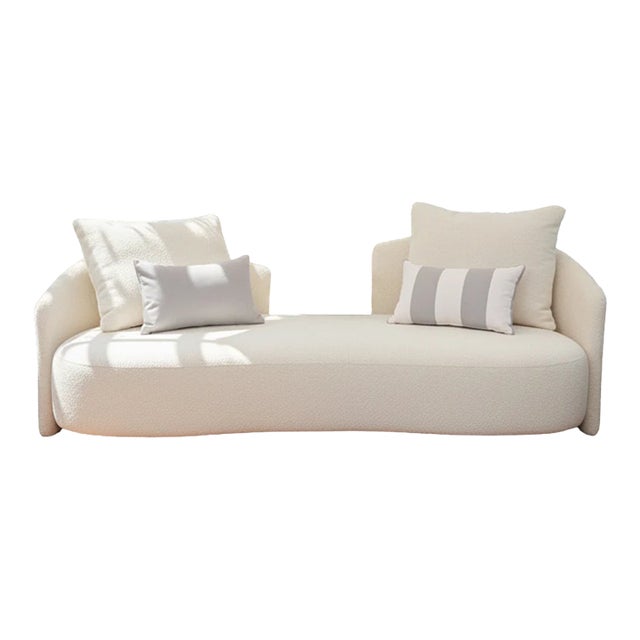 Serene Outdoor Arm Chair – Cream Bouclé All-Weather Lounge Seating For Sale