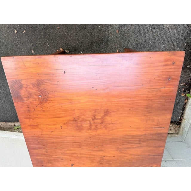 Antique 19th Century Early American Hepplewhite Federal Style 1 Drawer Side Table. For Sale - Image 12 of 16