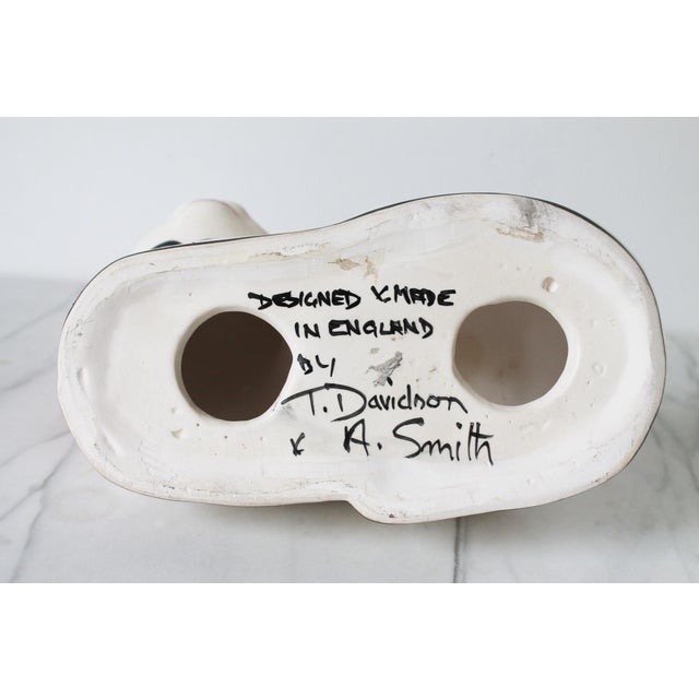 English Pop-Art Porcelain Cat by Toni Davidson & Alan P. Smith For Sale - Image 11 of 12