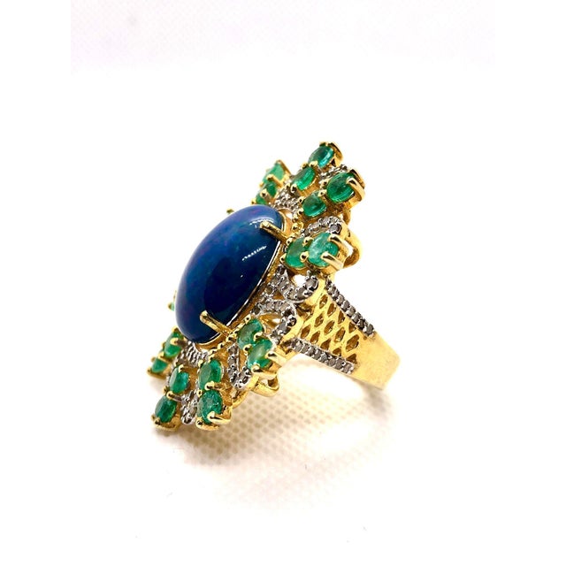 Bochic "Orient" Diamond, Sapphire & Emerald Ring Set In 18K Gold & Silver For Sale - Image 11 of 18