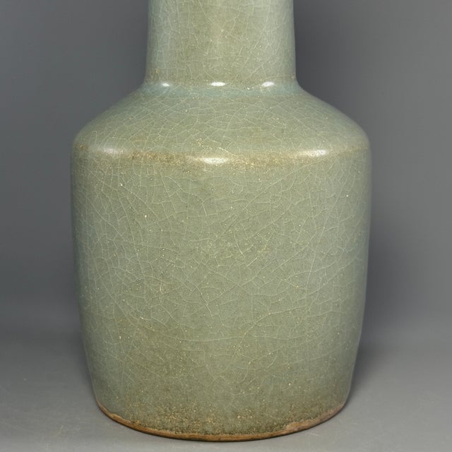 Chinese Antique Chinese Celadon Crackle‑Glaze Mallet‑Form Vase, Collectible Antique For Sale - Image 3 of 7