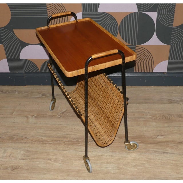 1960s Small Mid-Century Modern Bar Cart with Magazine Rack, 1960s For Sale - Image 5 of 9