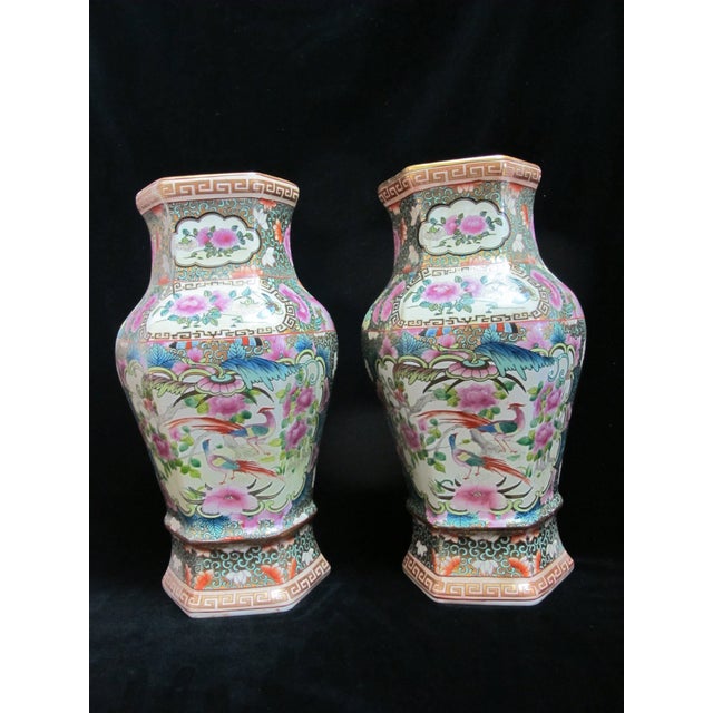 Mid 20th Century Chinese Famille Rose Medallion Bird & Flower Design Wall Pocket Vase Pair For Sale - Image 5 of 15