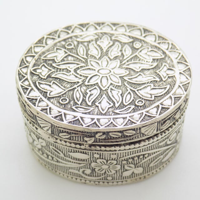 Vintage Italian Oval Tall Silver 800 Pill Trinket Snuff Box, 1980s For Sale - Image 14 of 14