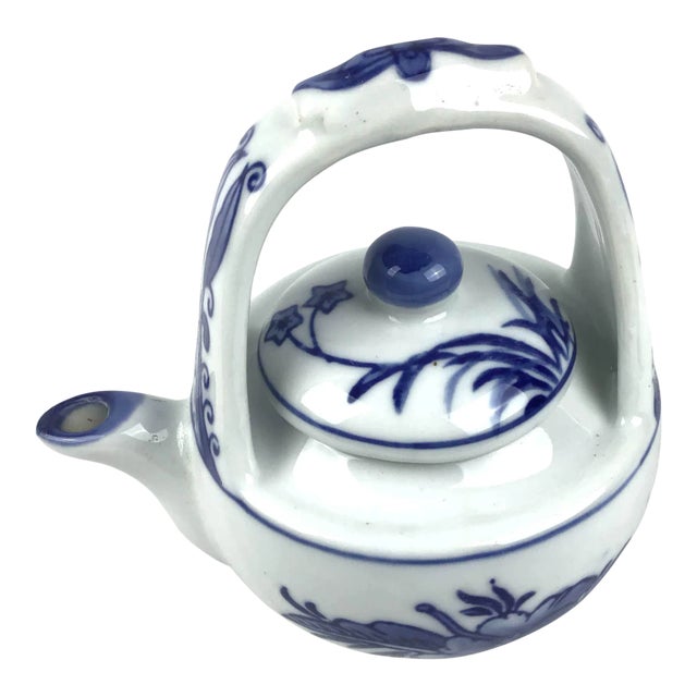Vintage Chinese Style Blue & White Tea Pot For Sale