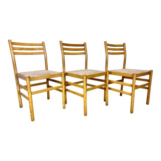 Mid Century Modern Gio Ponti Style Ladder Back Chairs With Rush Seats For Sale