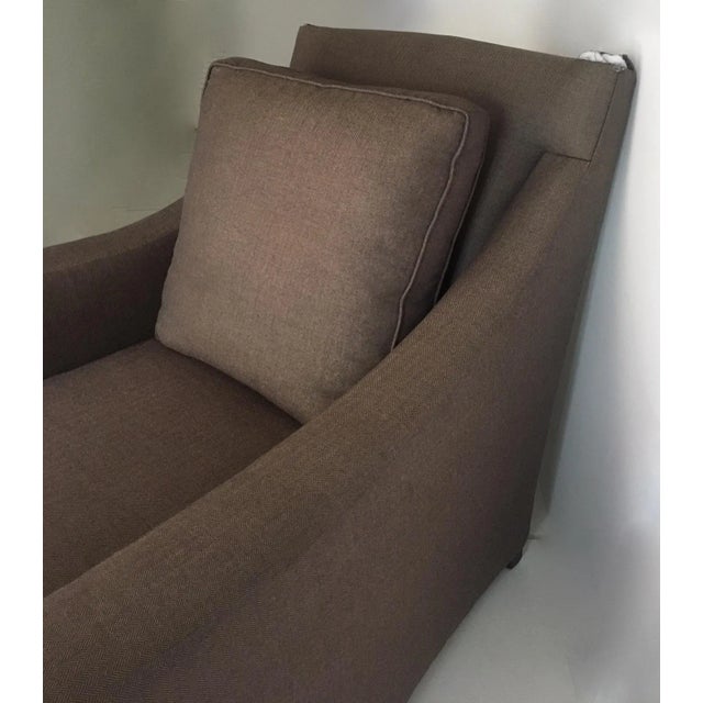 Donghia Vintage C.1998-2000 Original Donghia "Bond Street" Collection Chaise For Sale - Image 4 of 13