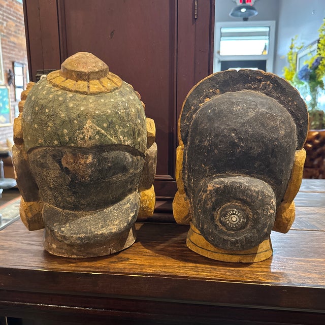 Wood Mid 20th Century Pair of Indian Folk Art Heads, Male & Female Door Gaurds For Sale - Image 7 of 12