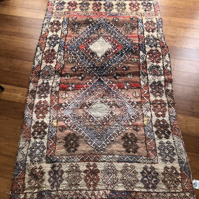 Vintage Turkish Rug | Tribal | 4'x6' For Sale In Houston - Image 6 of 7