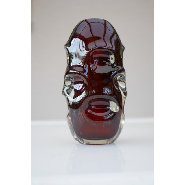 Glass Mid-Century Modern Handmade Crystal Vase in Dark Red by Börne Augustsson for Åseda For Sale - Image 7 of 12