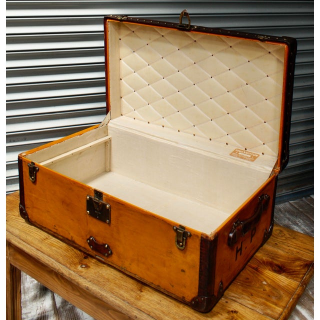 Orange Steamer Trunk from Louis Vuitton, 1910 For Sale - Image 11 of 18