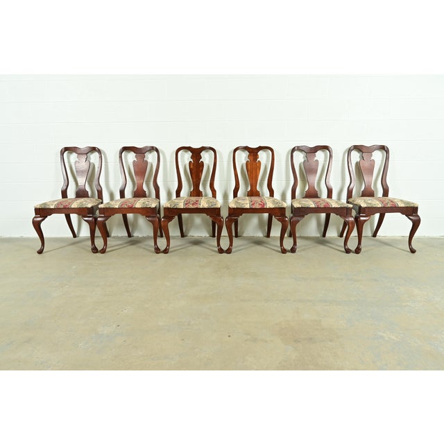 An outstanding set of six Queen Anne or Georgian style dining chairs In the manner of Baker Furniture USA, Circa 1980s...