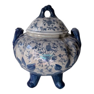 Vintage Chinoiserie Blue and White Ceramic Covered Footed Soup Tureen With Lid | Crackle Glaze Floral Decorative Centerpiece Pot For Sale