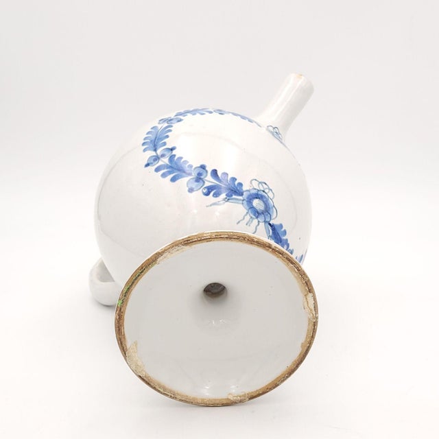 Ceramic Faïence Pharmacy Jar, France, 18th Century or Earlier For Sale - Image 7 of 11