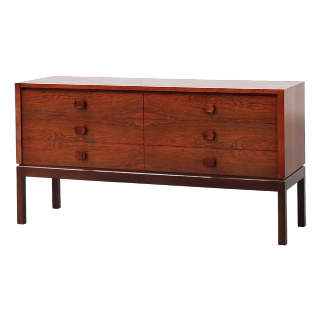 Mid-Century Modern Danish Chest of Drawers, 1960s For Sale