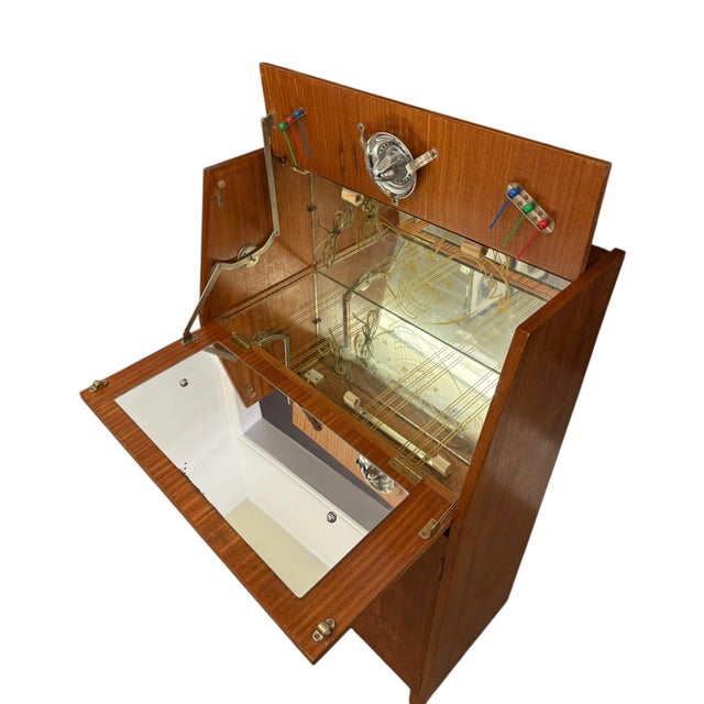 1950s Vintage Mid Century Modern Teak Wood Petite Flip Top Cocktail Table Bar Cabinet Uk Import For Sale - Image 10 of 11