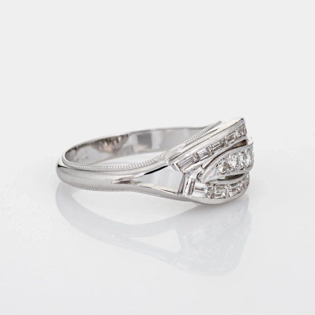 Modern Mid 20th Century Mixed Cut Diamond Band Vintage 14k White Gold Ring Sz 8 For Sale - Image 3 of 7
